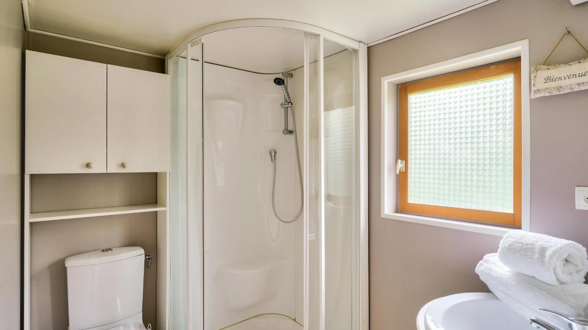 A 800M De La Plage, Chalet Cosy Pour 4 Loctudy